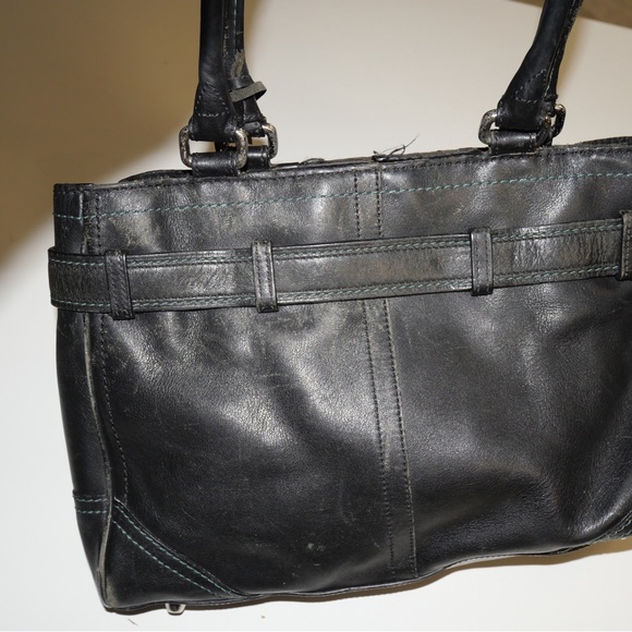 Coach - Picture 4 of 5